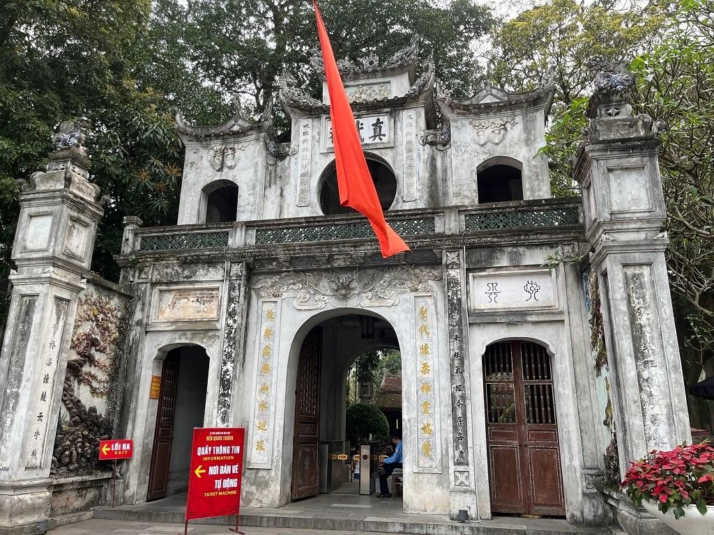 Quan Thanh Temple