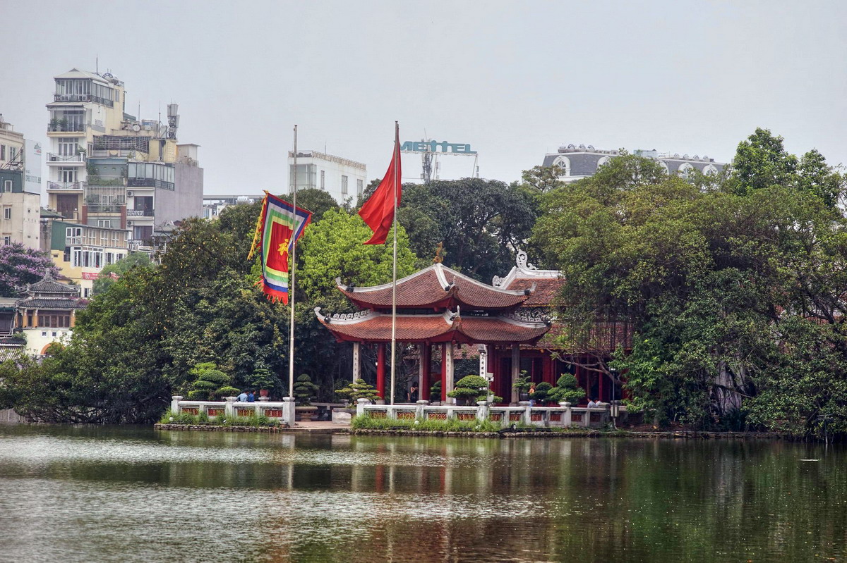 Ngoc Son Temple