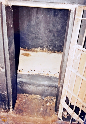 Hoa Lo Prison