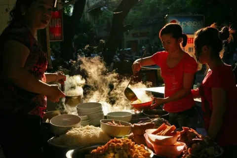 A Taste of Hanoi: Culinary Delights & Street Vibes