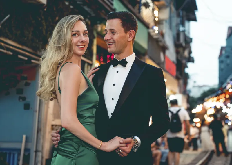Pre-wedding photoshoot around Hanoi Old Quarter